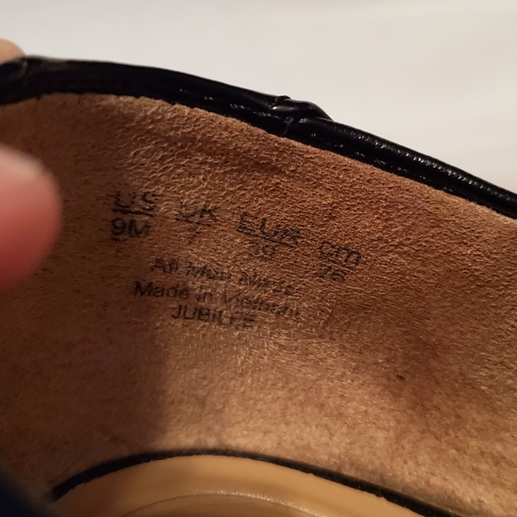 EC 9M Black Wedge Heels - Picture 6 of 8